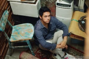 NADHIF BASALAMAH MAKNA LAGU